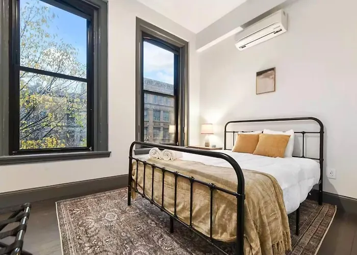 Comfortable 2br — Conveni Pittsburgh